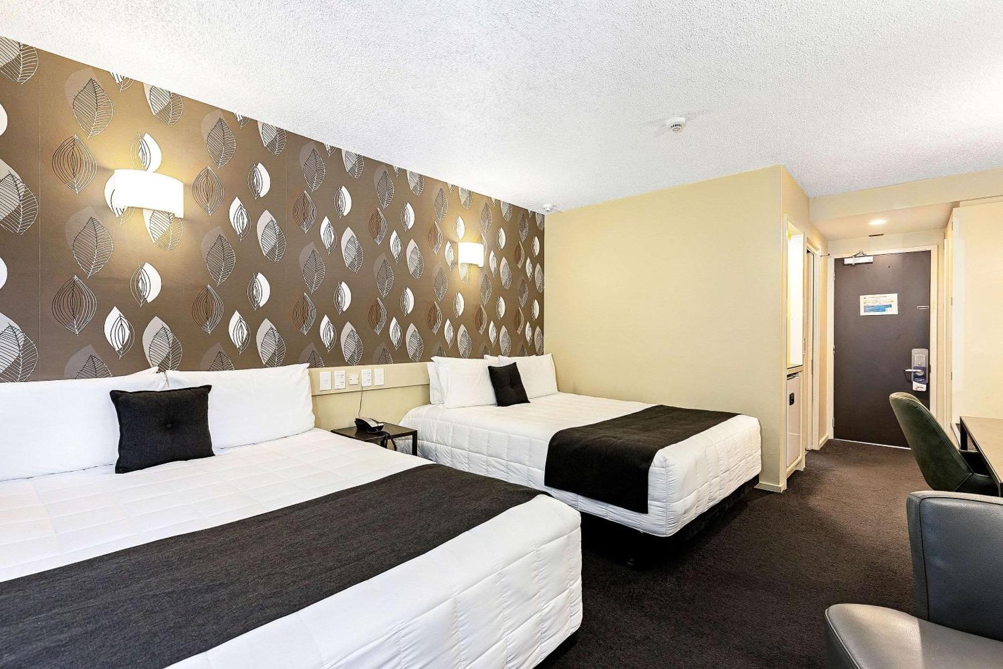 Hotel Elms Christchurch, Ascend Hotel Collection Esterno foto